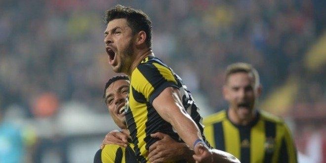 Fenerbahçe'den zirveye gözdağı