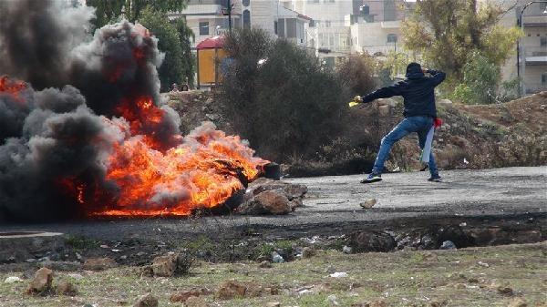 Ramallah’ta protestolar durmuyor