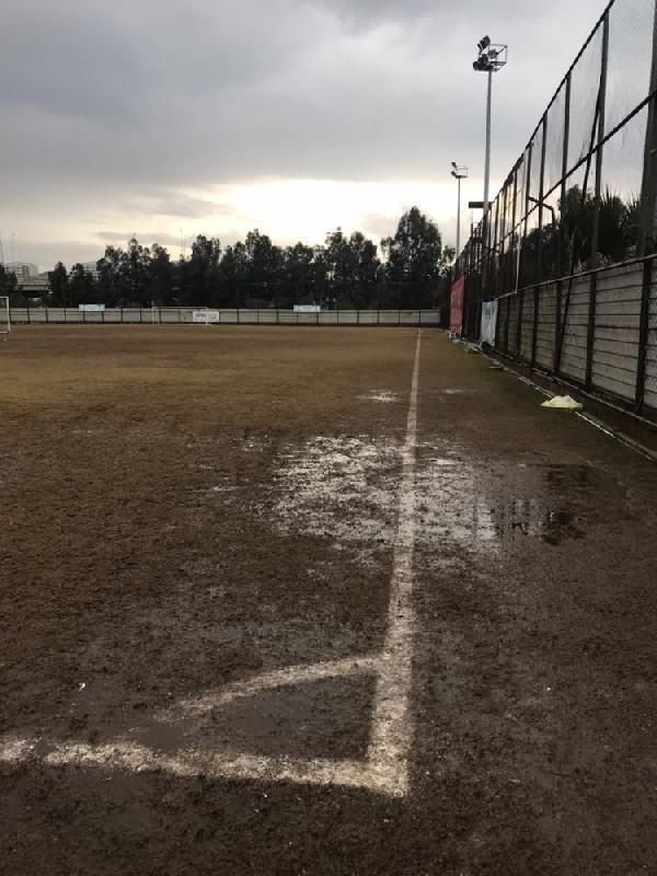 Karşıyaka'da kamp krizi