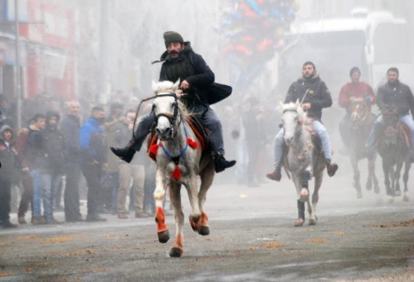 Ardahan'da kurtuluş coşkusu