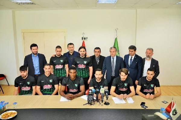 Denizlispor'dan gövde gösterisi