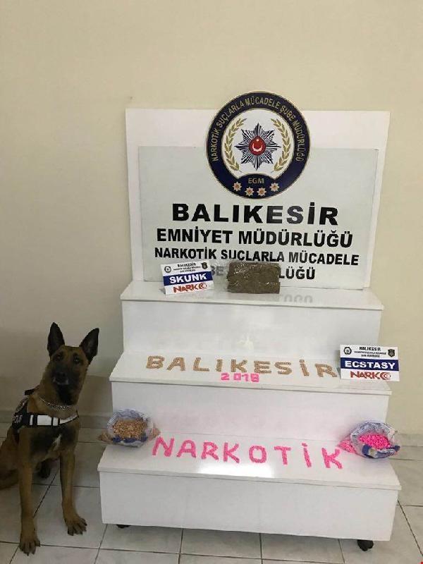 Balıkesir'de uyuşturucu operasyonu