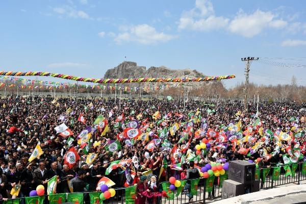 Van'da nevruz coşkusu