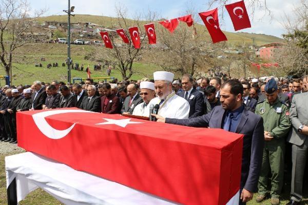 Pozantı, şehidini uğurladı