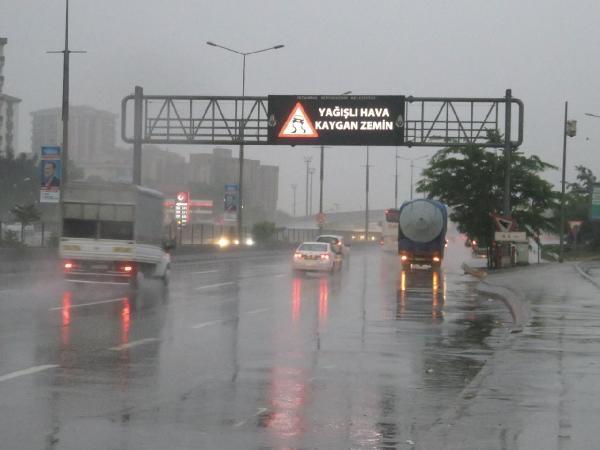 İstanbul'da sağanak yağış