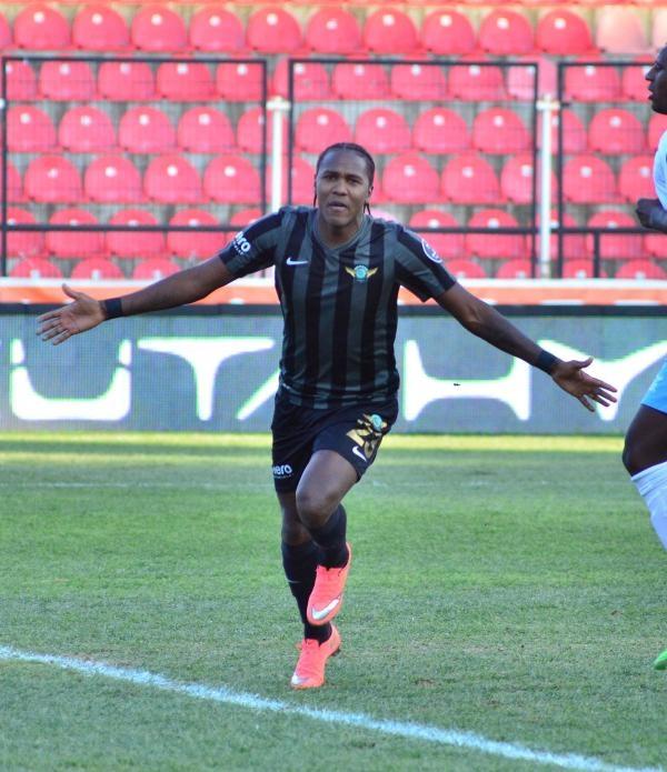 Akhisarspor'un Rodallega aşkı 