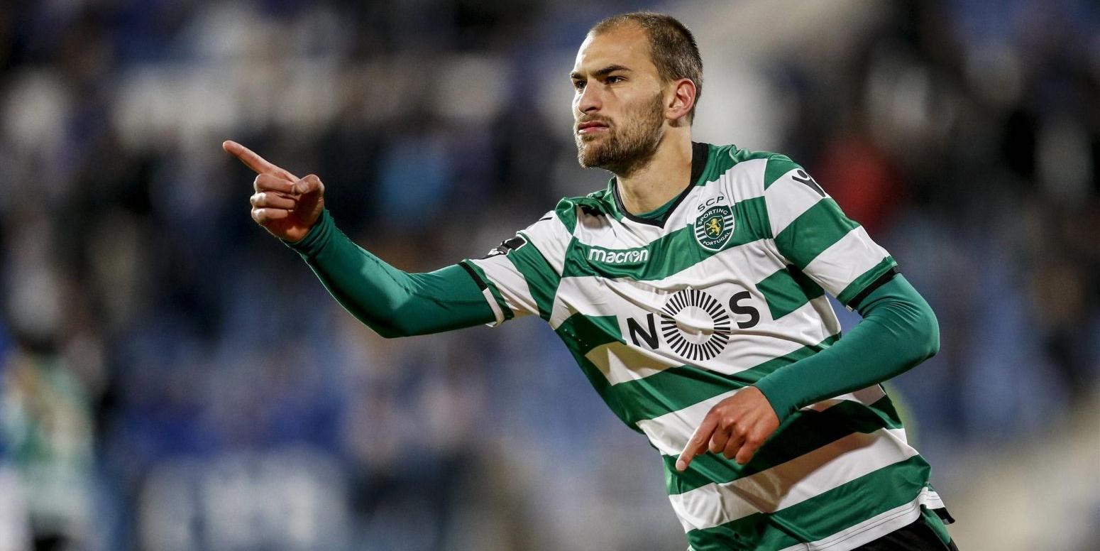 Bas Dost imzalıyor