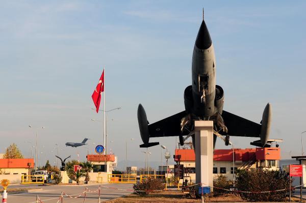 İncirlik'e FETÖ operasyonu