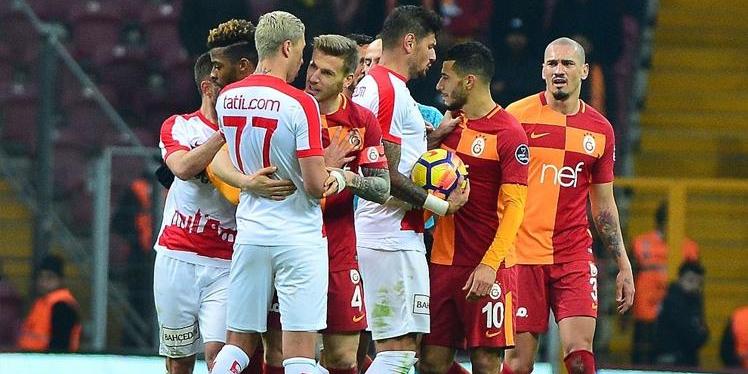 Galatasaray'ın belalısı Antalyaspor