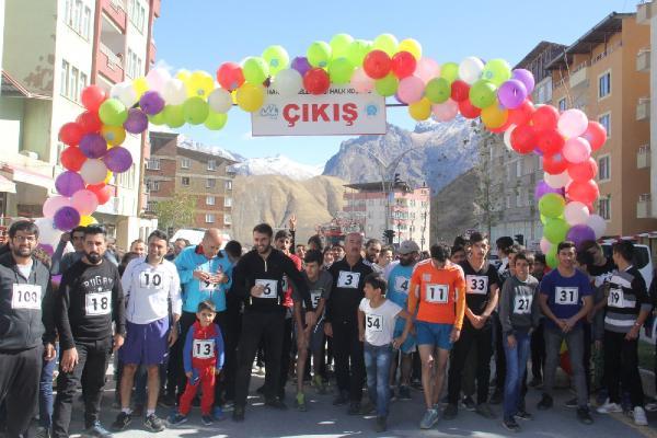 Hakkari'de 'Halk Koşusu' 