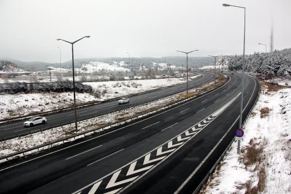 Bolu'da kar yağışı 