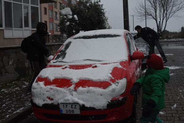 Çanakkale'de kar yağışı