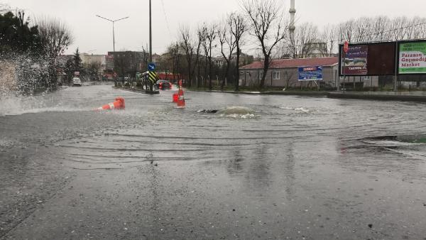 Arnavutköy'de su baskını