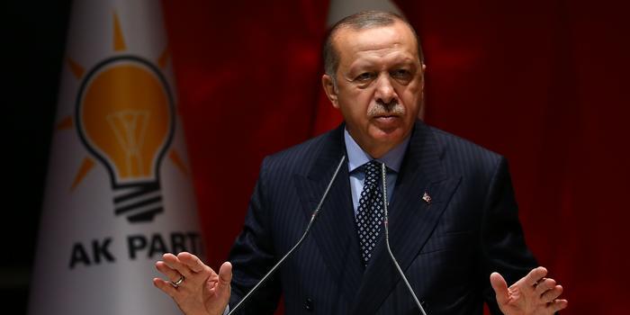 Erdoğan: Edep fukarasının bir tanesi çıkmış sokağa davet ediyor, ahlaksıza bak, yargı gereken cevabı verecektir