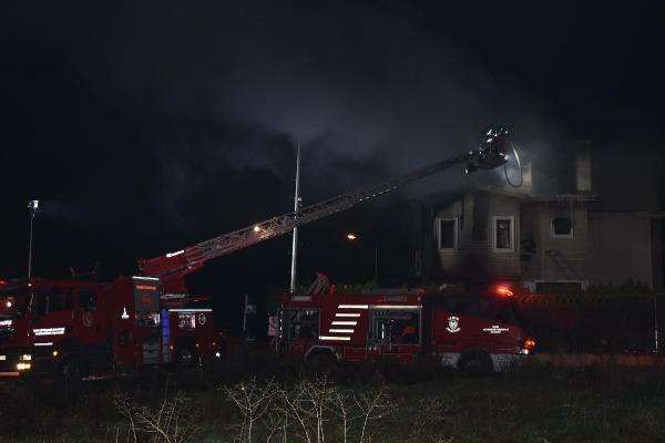 Güzelbahçe'de villa yangını 